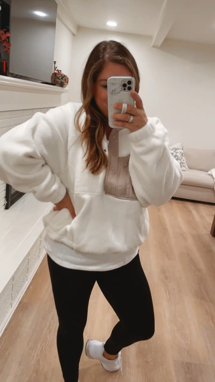 Loving this pullover! The color is beautiful and so cozy!
Walmart Fall Fashion

#LTKSeasonal #LTKover40 #LTKfindsunder50