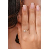 Elegant Solid Gold Ring With Round Design, Delicate Women's Jewelry, Simple & Timeless Band For Refined Minimalist Style | Etsy (US)