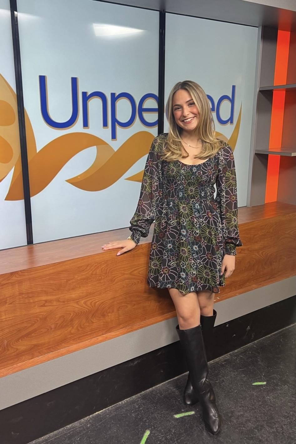 Pop of color dress! 
#SteveMadden #Blackdress #longsleevedress #workoutfits #falldress

#LTKSeasonal