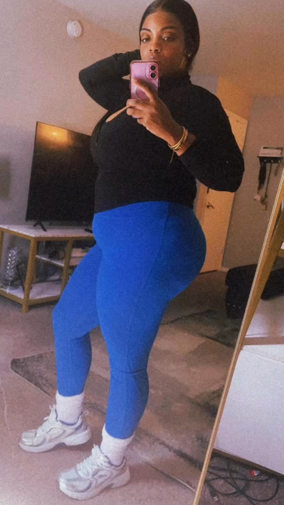 My favorite blue workout leggings !

#LTKBeauty #LTKPlusSize #LTKActive