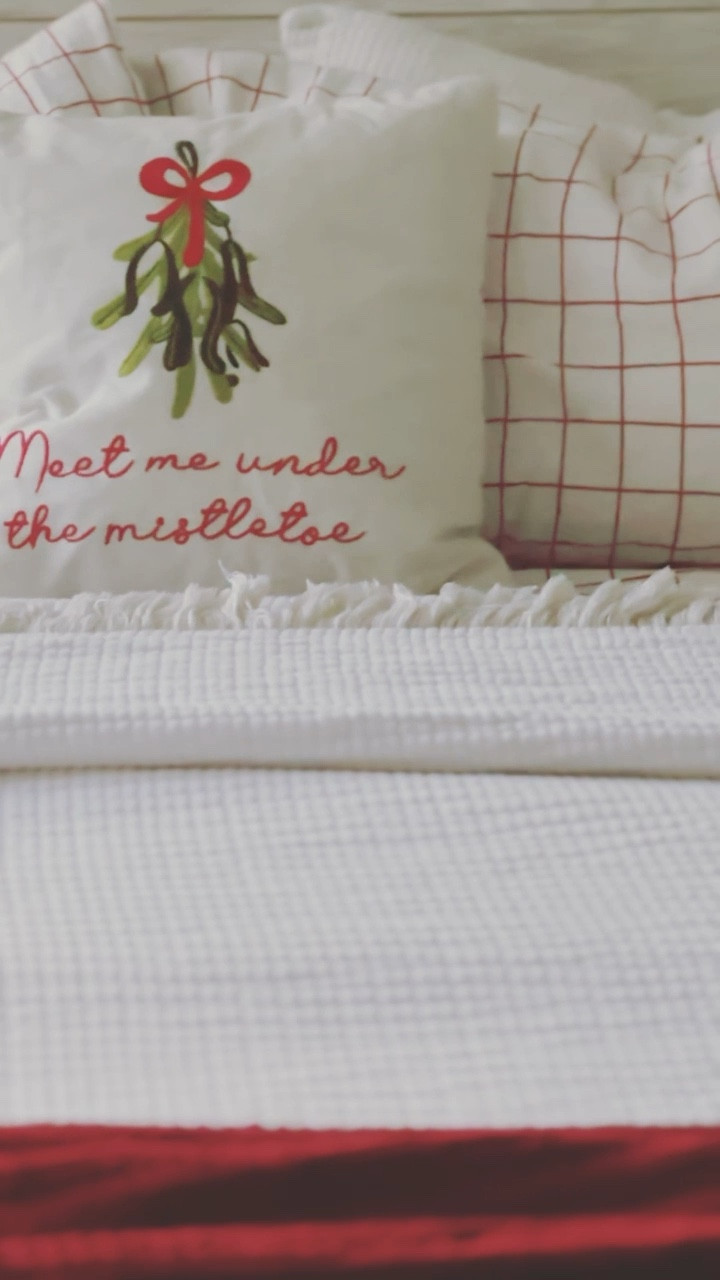 Christmas decor, holiday decor, Christmas bedding, holiday bedding, Target Christmas, Christmas home decor, holiday home decor 

#LTKhome #LTKSeasonal #LTKHoliday