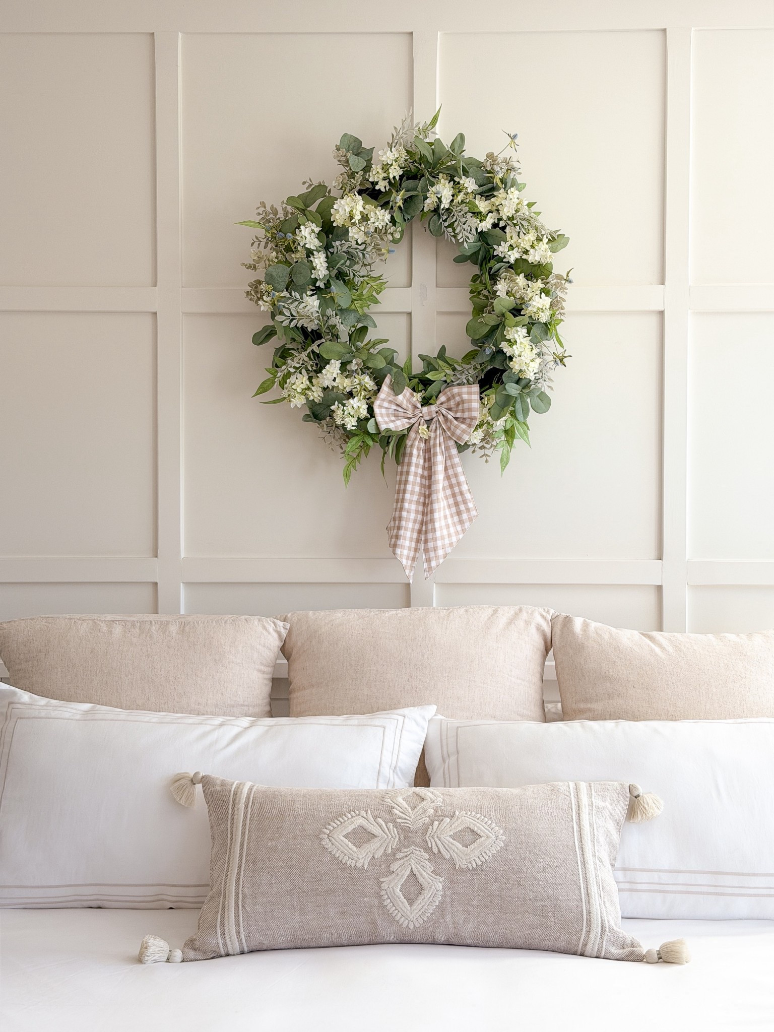 Cozy and classy everyday bedroom decor 

#LTKOver40 #LTKdayinmylife #LTKHome