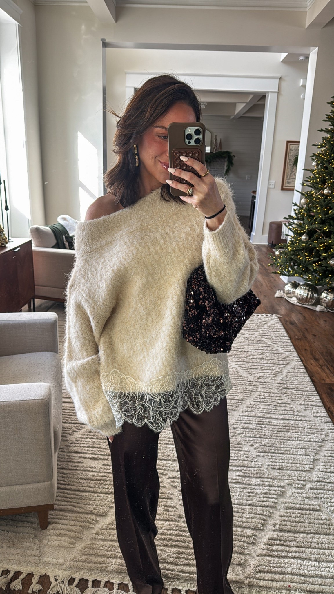 Zara holiday outfit! In s top XS bottom 

#LTKHoliday #LTKFindsUnder100