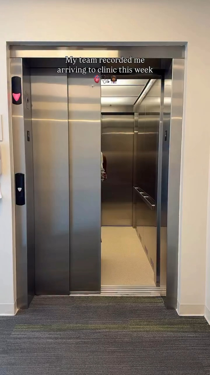 Just a week being a doctor baddie 🤭🩺👩🏾‍⚕️

#officebaddie #corporatebaddie #officewear

#LTKWorkwear #LTKStyleTip