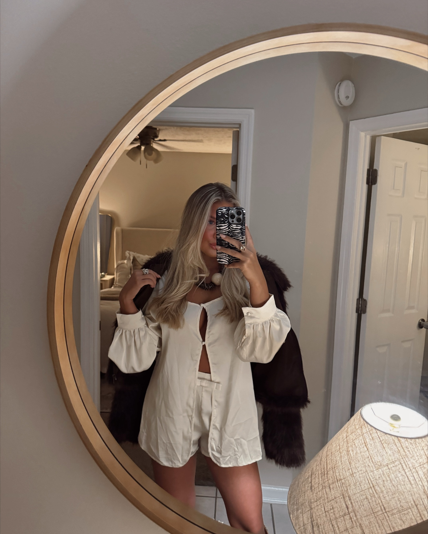 another holiday outfit 🎄✨🍸🤍 

#LTKootd #LTKFindsUnder50 #LTKHoliday