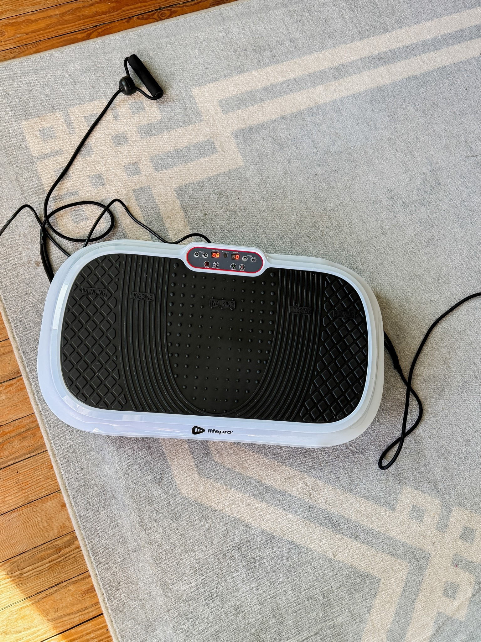 I absolutely love this vibration plate from Amazon 💪🏽 



#LTKHome #LTKActive #LTKfitnessgoals
