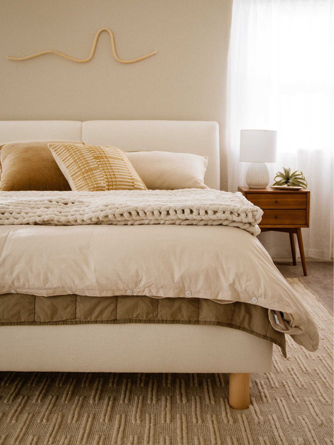 Cozy bedroom 

#LTKFind #LTKhome