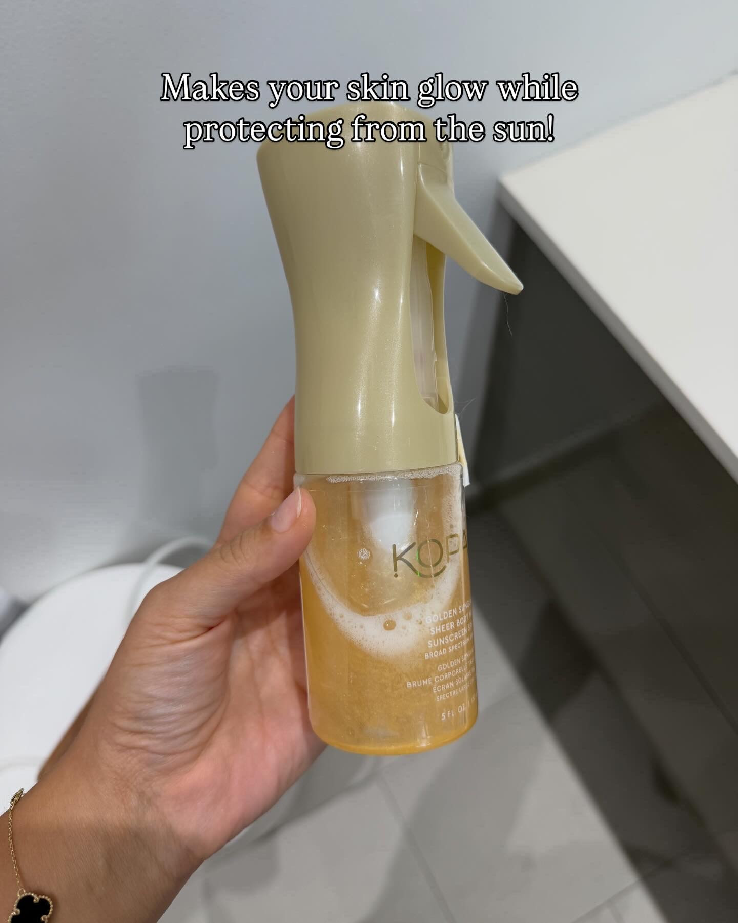 Beauty favorites that are 100% worth the hype ✨🤍

Sharing the skincare, haircare, makeup, SPF, and body care products I actually use every week! From the best glowy sunscreen and setting powder to my favorite cleanser, shampoo & conditioner, shower oil, and SPF—these are my everyday holy grails.

If you’re looking for Amazon beauty favorites, viral beauty products, skincare must-haves, haircare essentials, or the best beauty products for glowing skin, you’ll want to save this one. 🙌

#LTKSaleAlert #LTKBeauty #LTKU