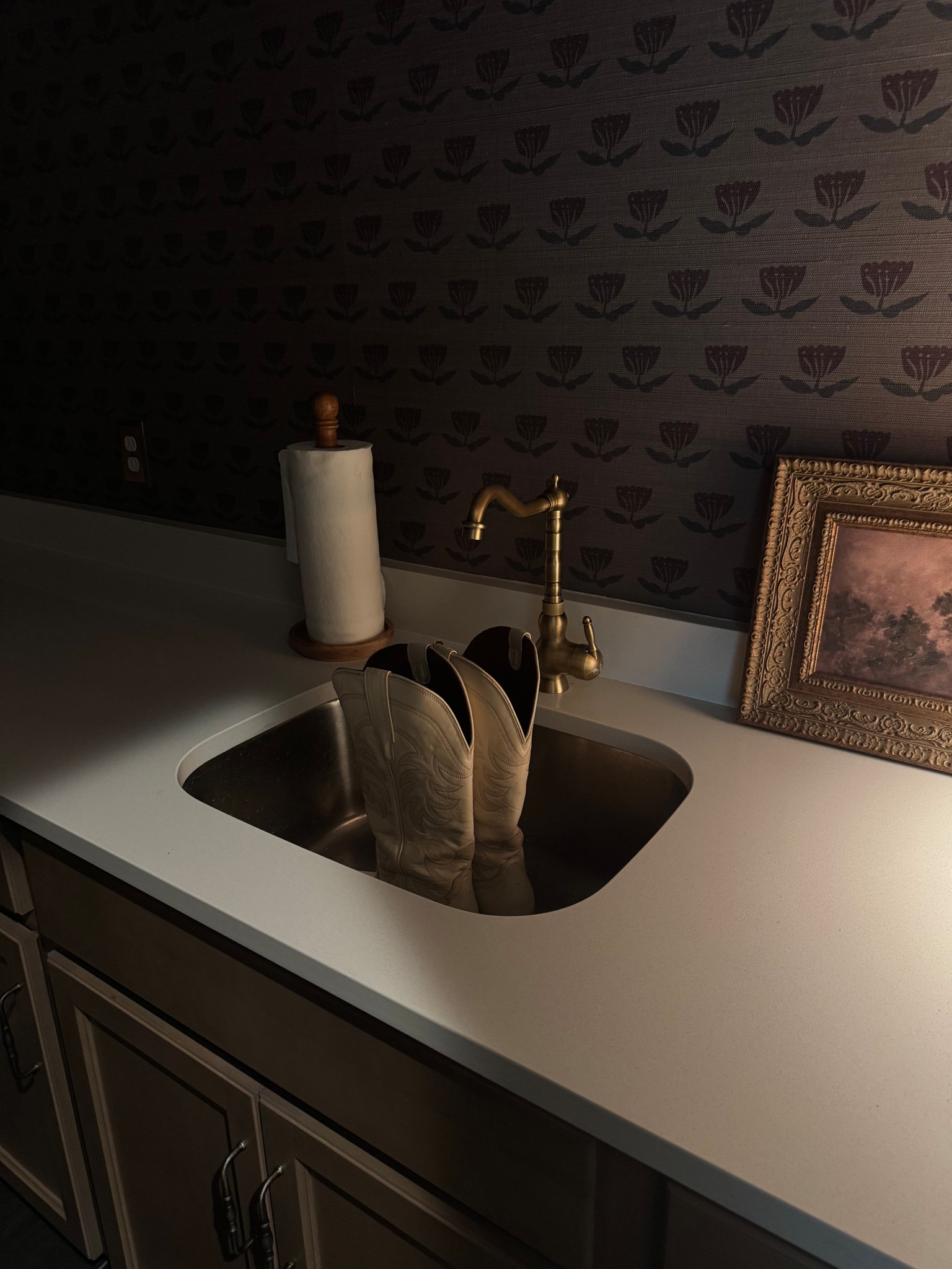 Our new wallpaper for the laundry room! We paired it with the paint color momentum by PPG and it was a perfect combo. 