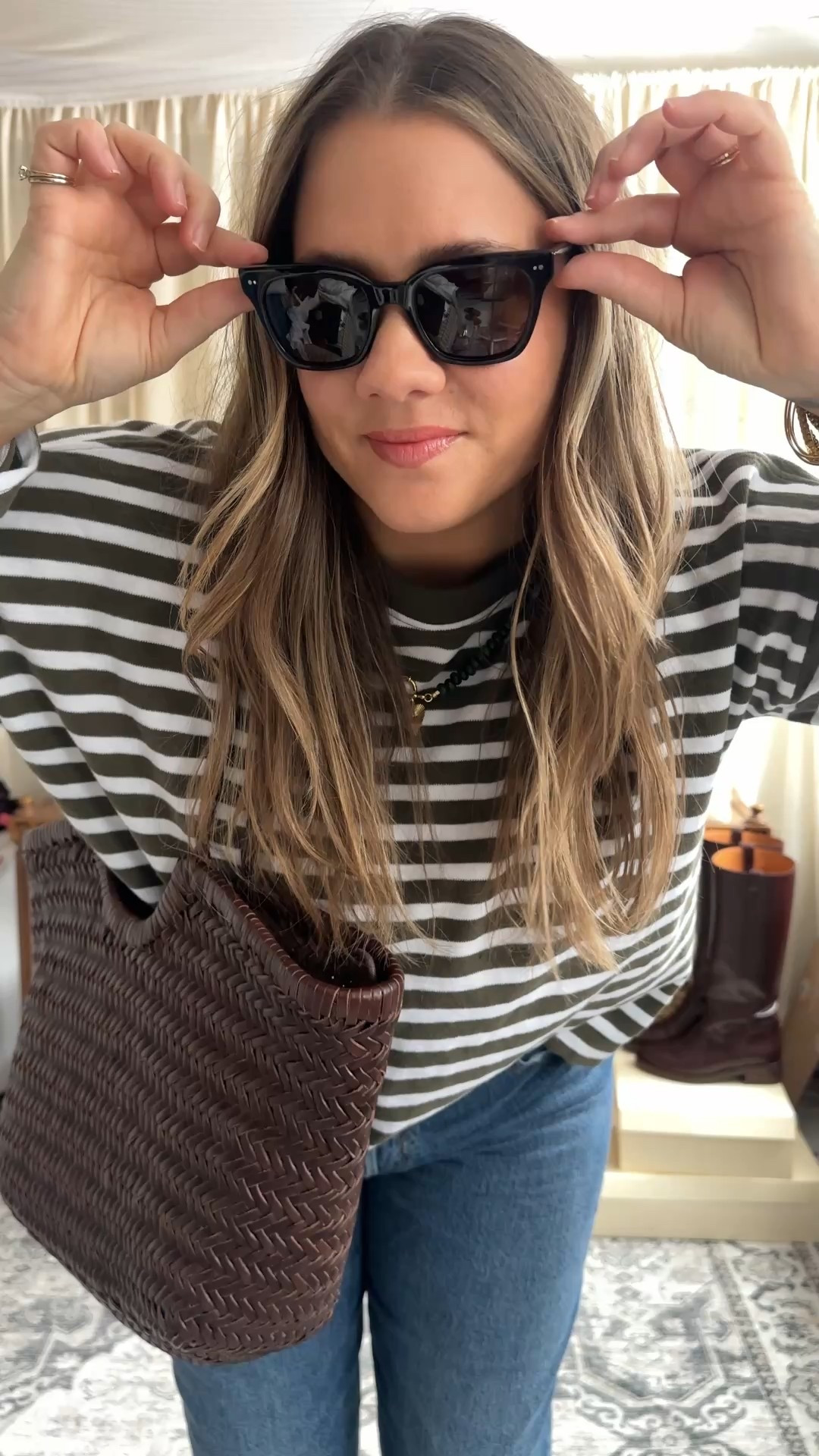 Striped shirt madewell and levis jeans

Woven leather brown tote bag

Wayfarer warby parker sunglasses

Casual outfits spring outfit
Cotton tee
Tee 
Sezane boots
Chelsea boots
Petite jeans


#LTKmomlife #LTKootd #LTKPetite