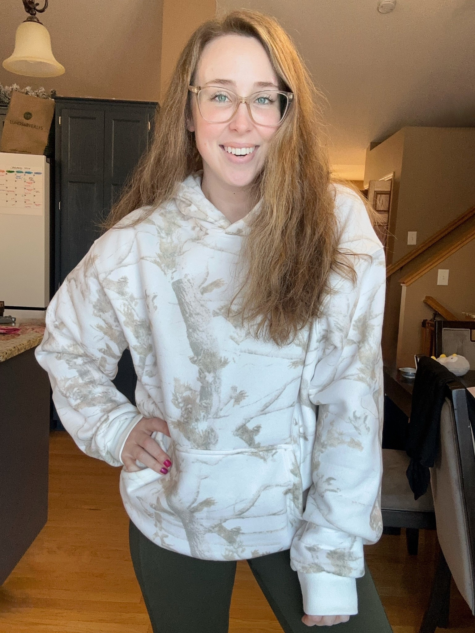 I’m my best self and mom when I can dress comfy but CUTE! This hoodie is so comfortable and trendy. 10/10!👏🏻 I’m obsessed with the matching sweatpants too! 

#LTKgrwm #LTKootd #LTKmomlife