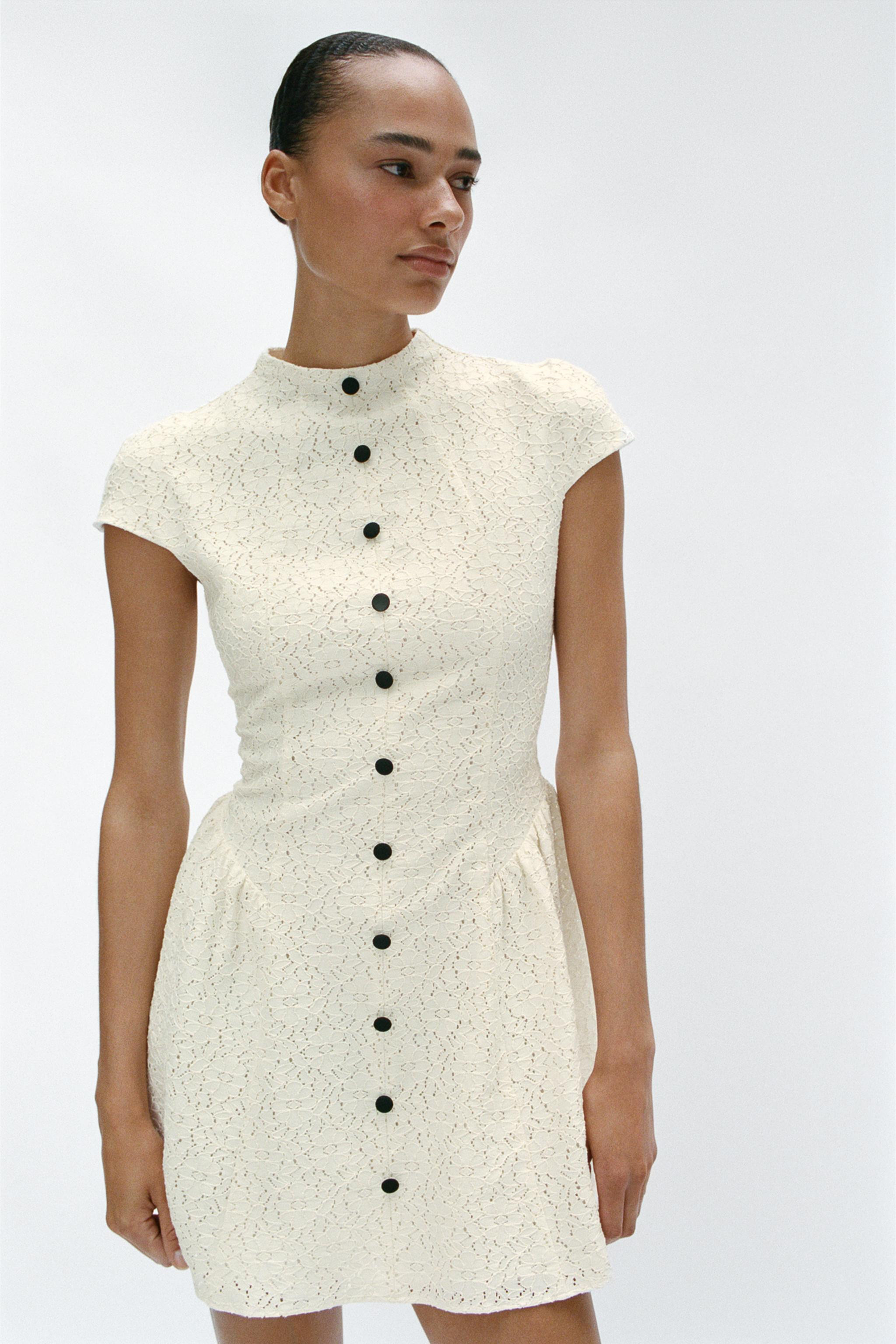 CONTRAST BUTTON LACE MINI DRESS | Zara US