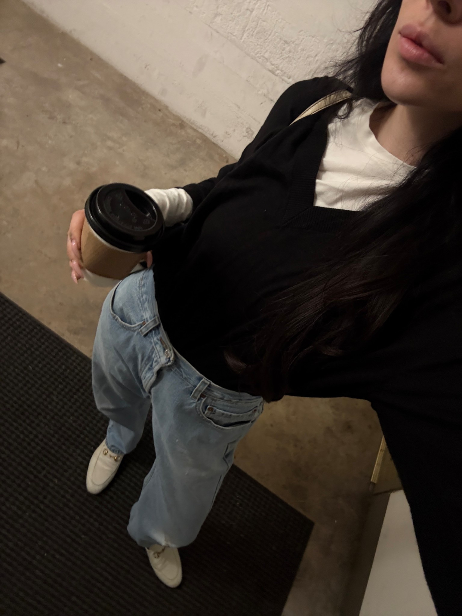 quick coffee run ☕️

#LTKootd #LTKdayinmylife #LTKgrwm