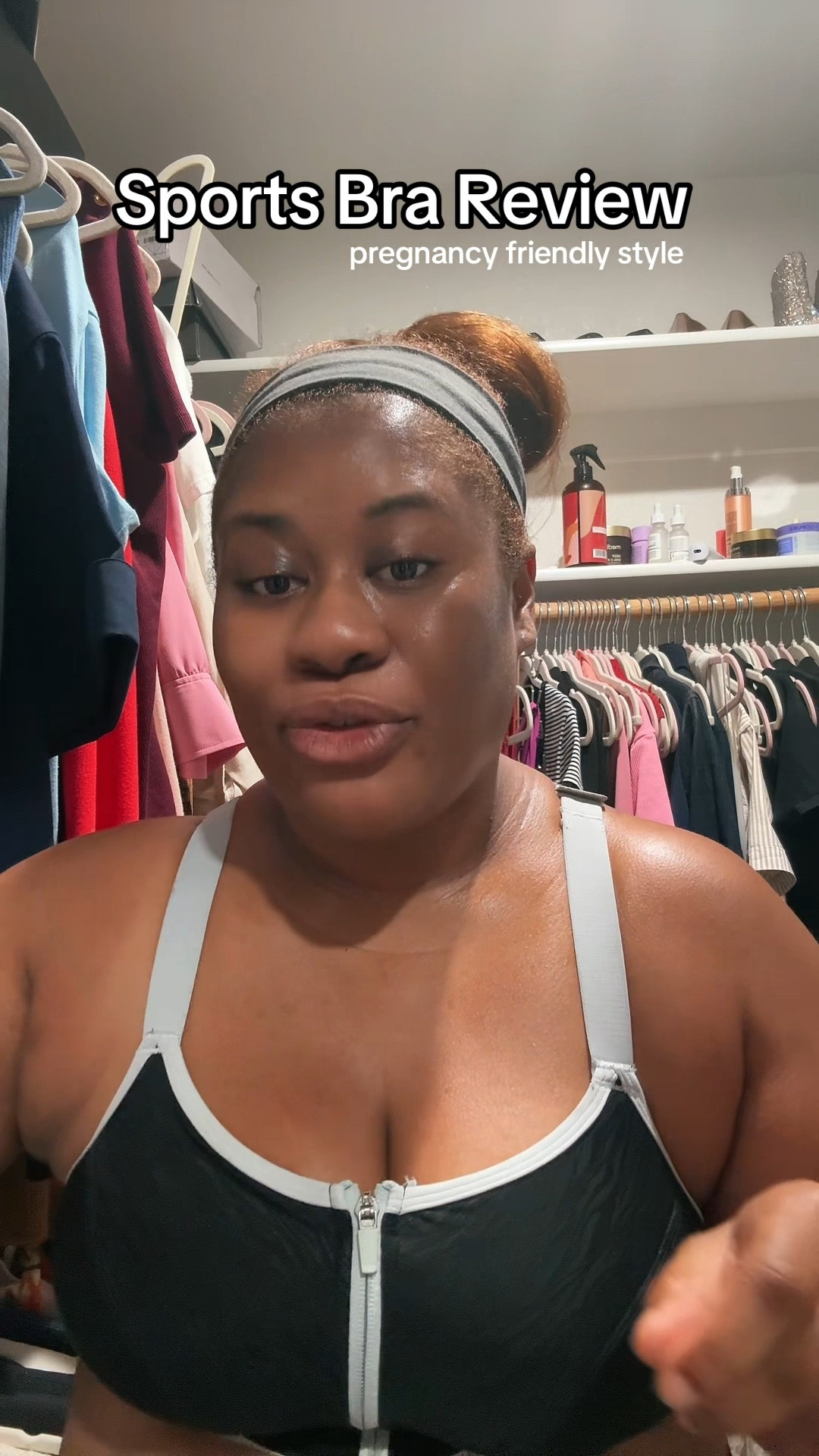 This is a sports bra that stays in my bra wardrobe, pregnant or not! 

Great for those with limited mobility as well! 



#LTKBump #LTKActive #LTKFindsUnder100