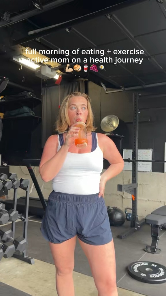 Full Weekend Morning in the Life 💪🏻🥤🥯🍳 | What I ate and How I Workout | Size 10 | M\L | 5’3” 

#LTKdayinmylife #LTKfitnessgoals #LTKActive