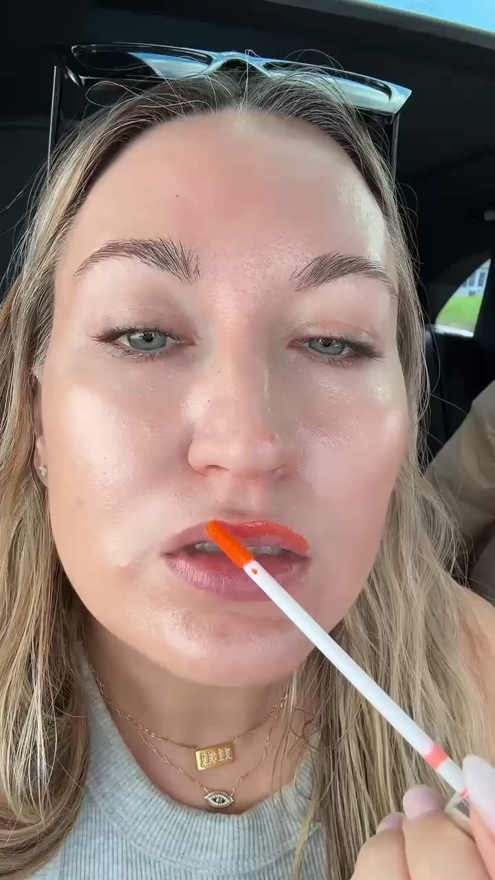 I didn’t get it until my lips stayed after eating #longwear #ad

https://www.tiktok.com/@holistic.wellness.glow/video/7631416832280268046?is_from_webapp=1&sender_device=pc&web_id=7595868255789630984 

 