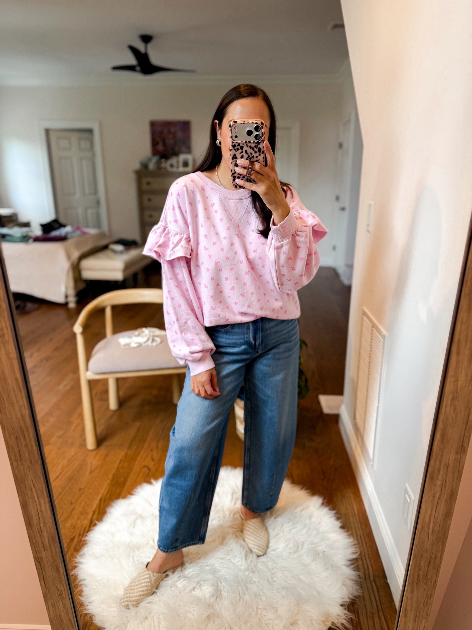 Target Sunday try on
Sweatshirt: medium
Jeans: size 4

#LTKPetite