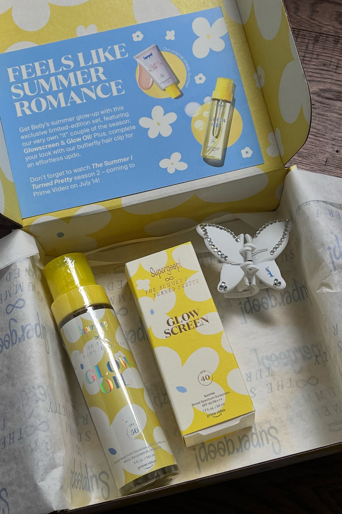 Team Conrad or Team Jeremiah?? 
#supergoop #sunscreen #spf #summeressentials #hairaccessories 

#LTKbeauty