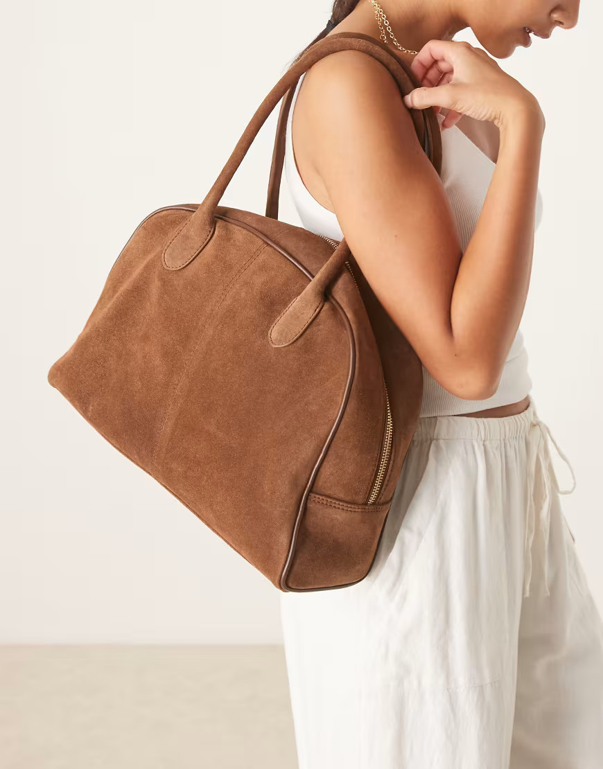 ASOS DESIGN premium suede bowler tote bag in chocolate-Brown | ASOS (Global)
