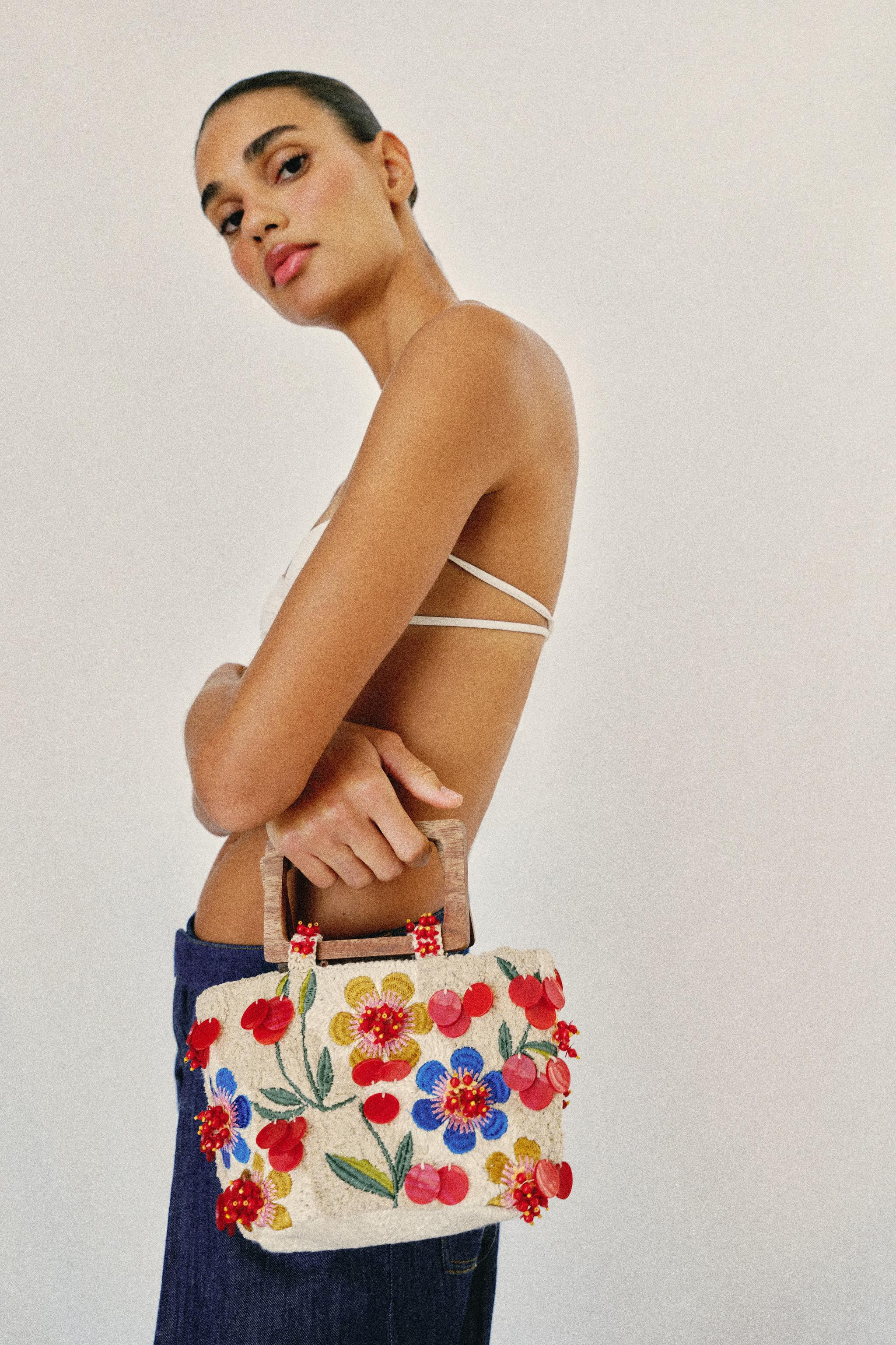EMBROIDERED MINI HANDBAG | Zara US