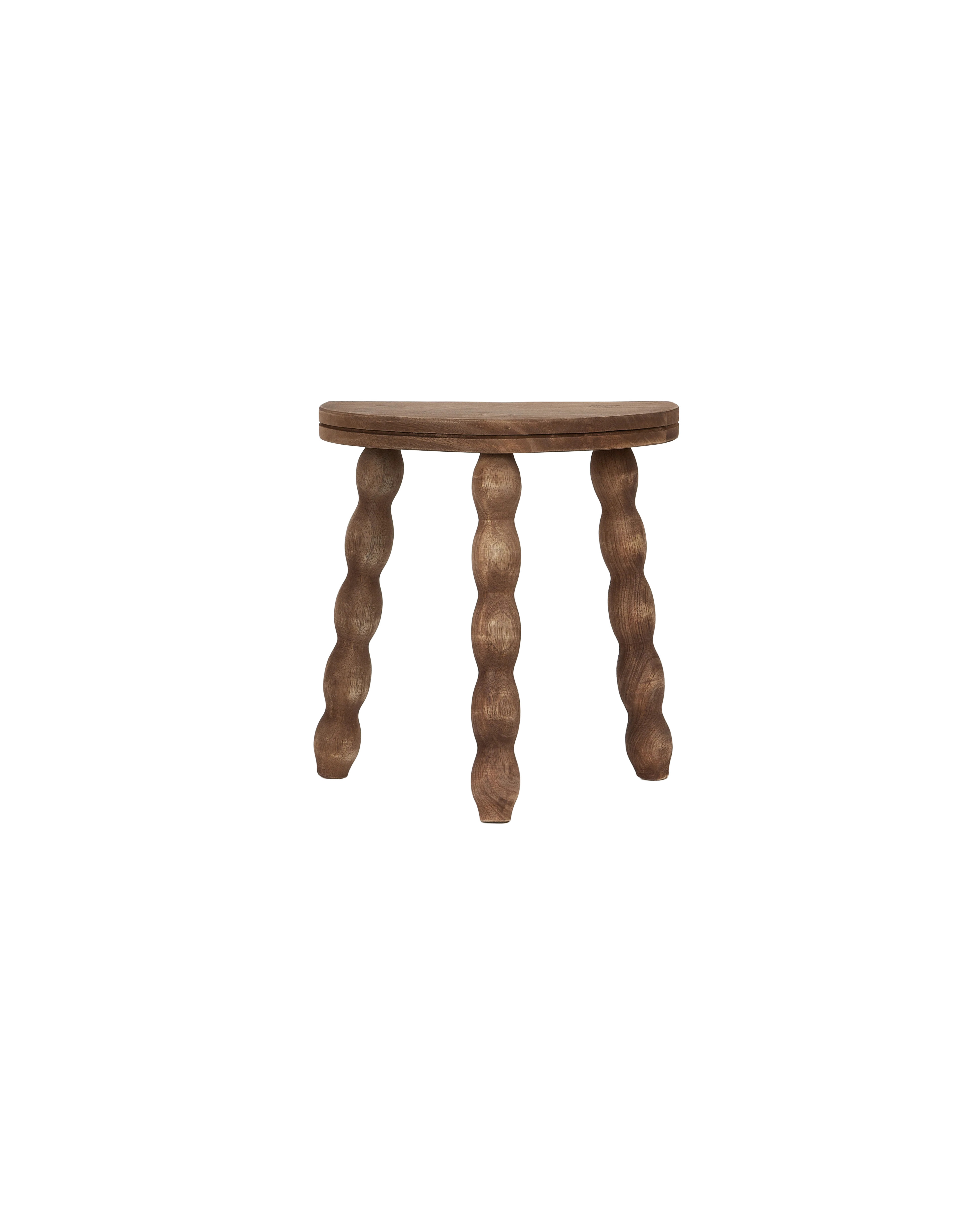 Olive Ateliers Milking Stool Petite Demi - Sauvignon from India | Olive Ateliers