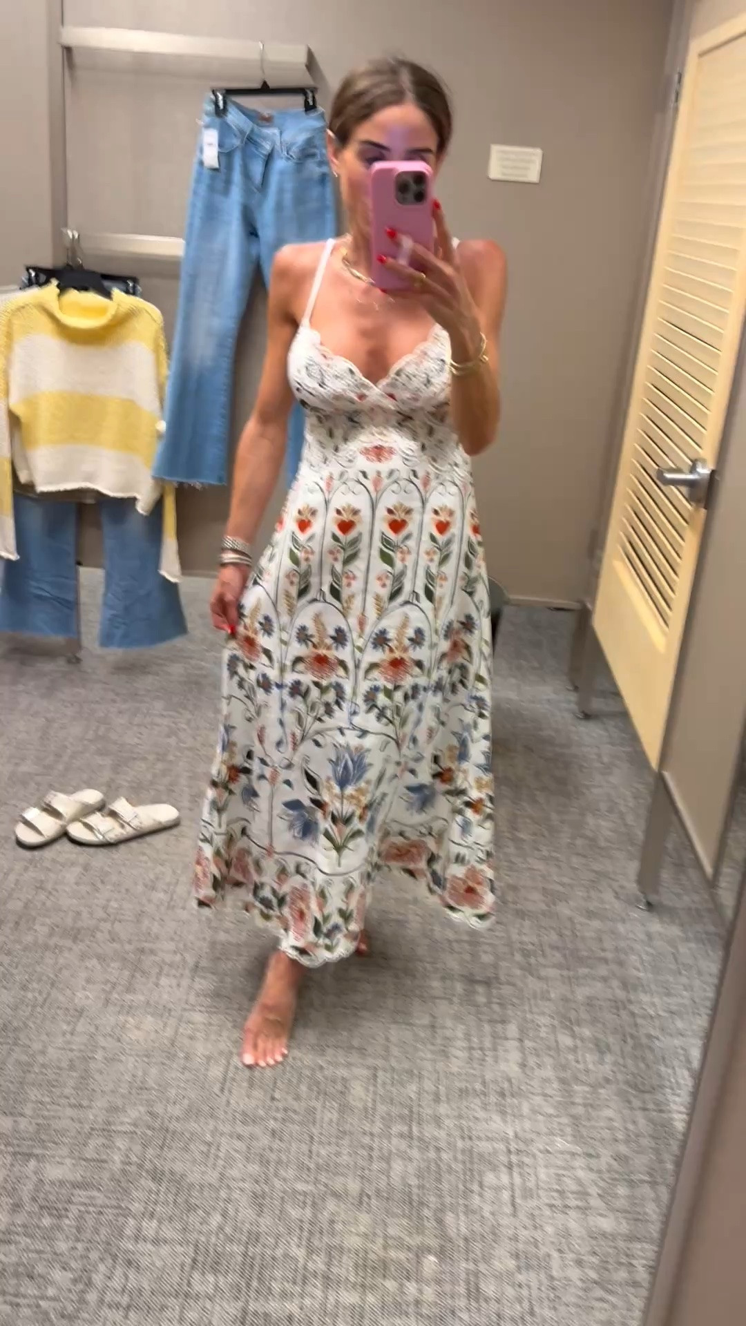 Stunning farm Rio printed vacation dress on sale. Wearing xxs

#LTKPetite #LTKSaleAlert