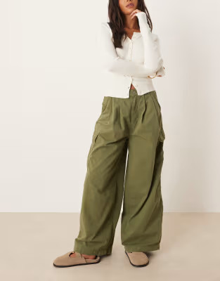 ASOS DESIGN oversized cargo trouser with pleats in khaki | ASOS | ASOS (Global)