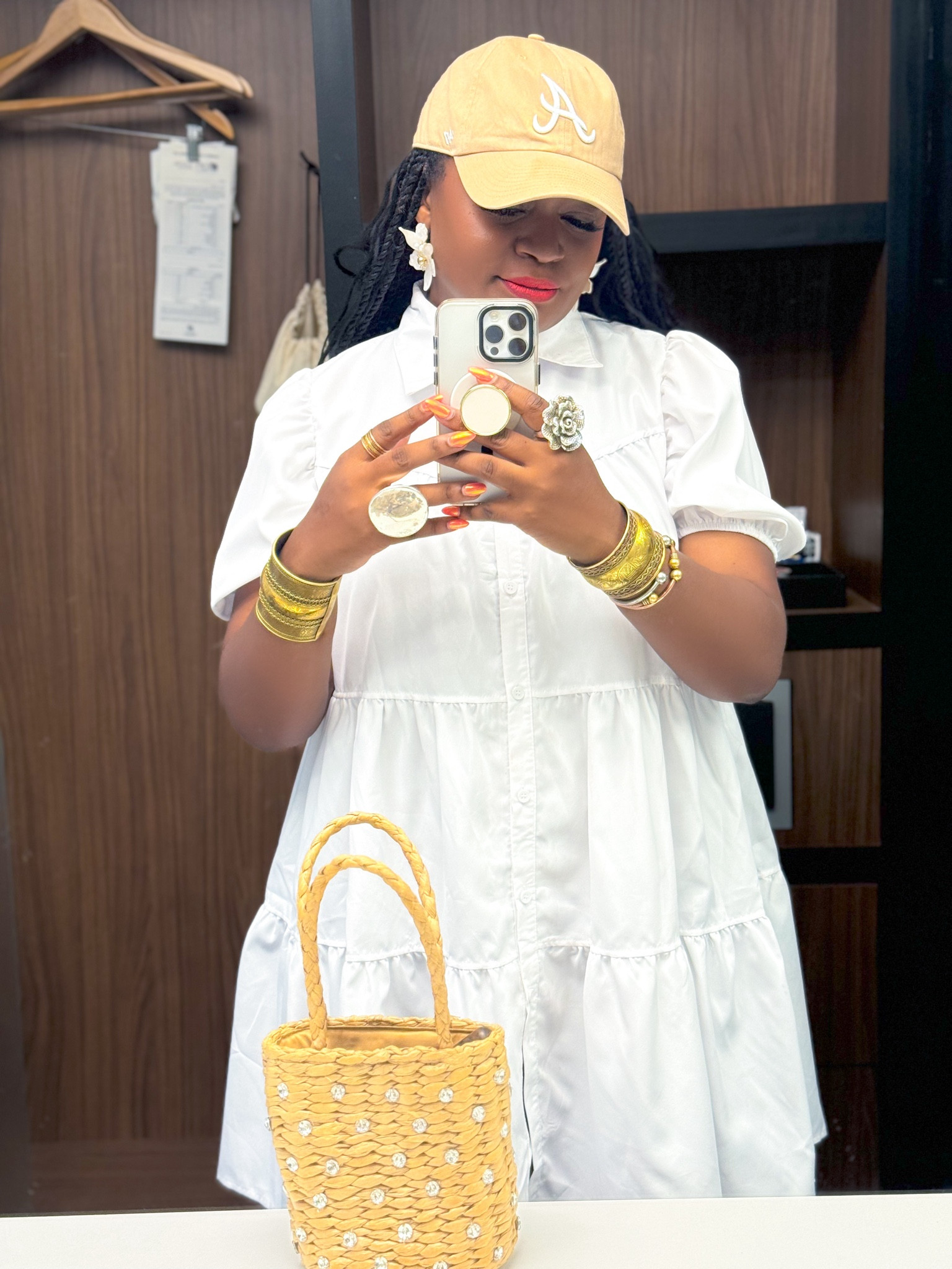 The popsockets even match the fit 🤍✨🫶🏾

#LTKGiftGuide #LTKItBag #LTKActive