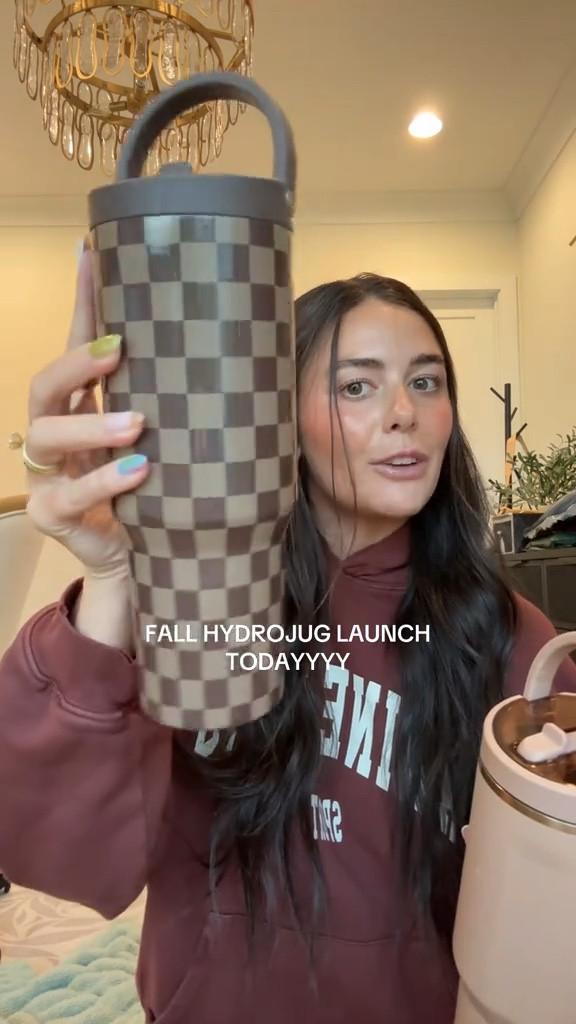HYDROJUG FALL COLLECTION!! use my discount code BROOKELYNN for $$ off 🖤

#LTKSeasonal #LTKFindsUnder50 #LTKHome