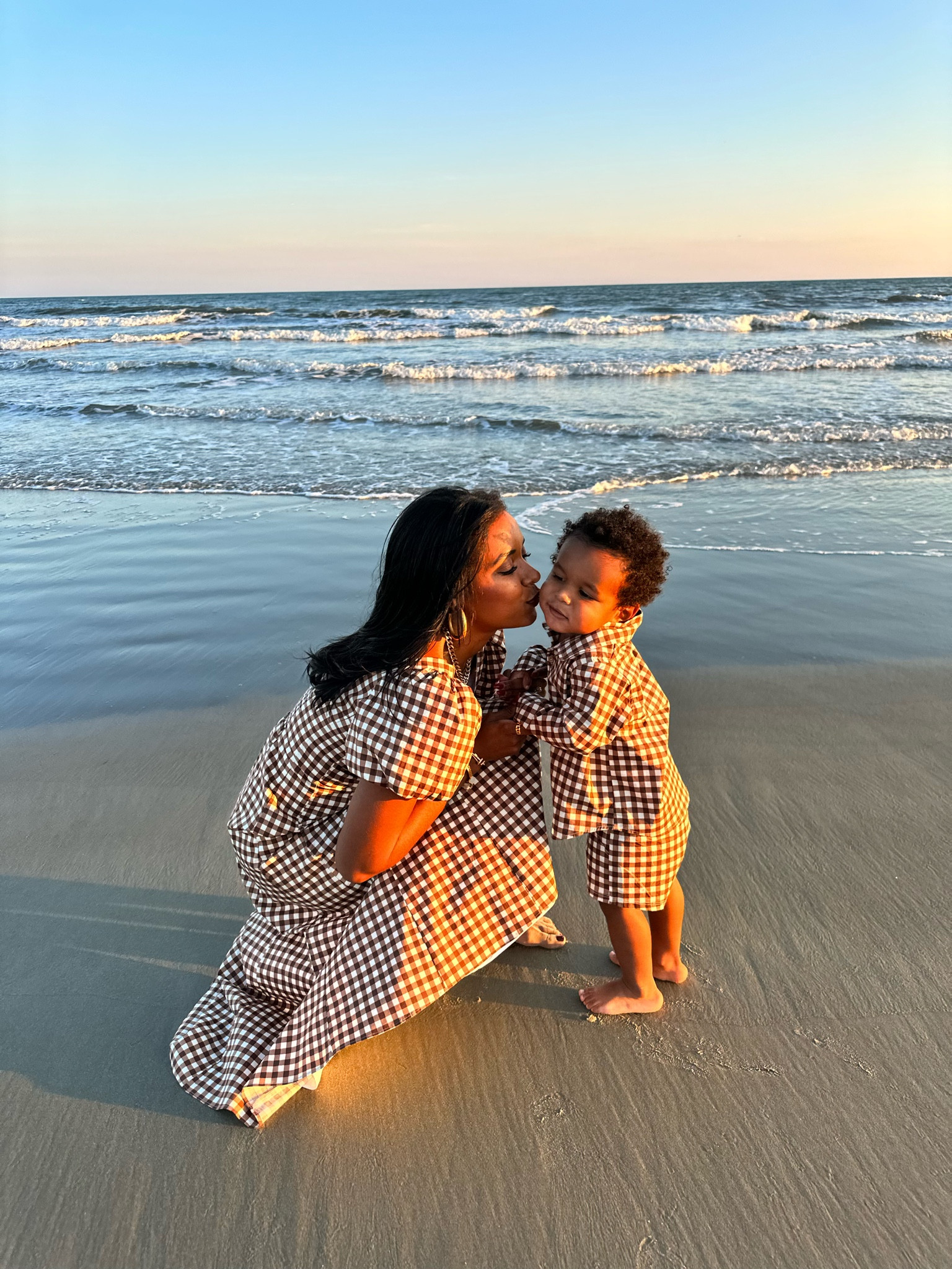 Mommy + me look, Brown midi dress, Puff sleeve dress

#LTKkids #LTKfindsunder100 #LTKfamily