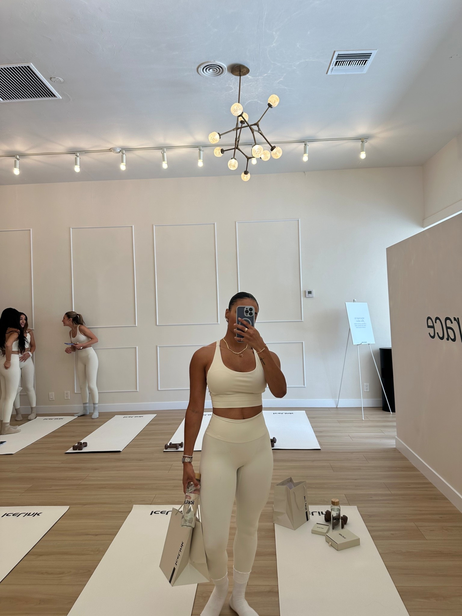 This beautiful jewelry from Icelink!