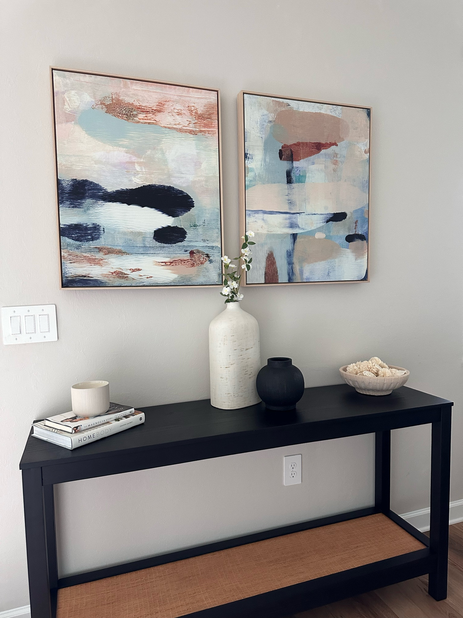 Modern farmhouse console table and decorations 🌿

Magnolia / Target / Furntiure / Decor / Home / Design 

#LTKHome #LTKFindsUnder50 #LTKFindsUnder100