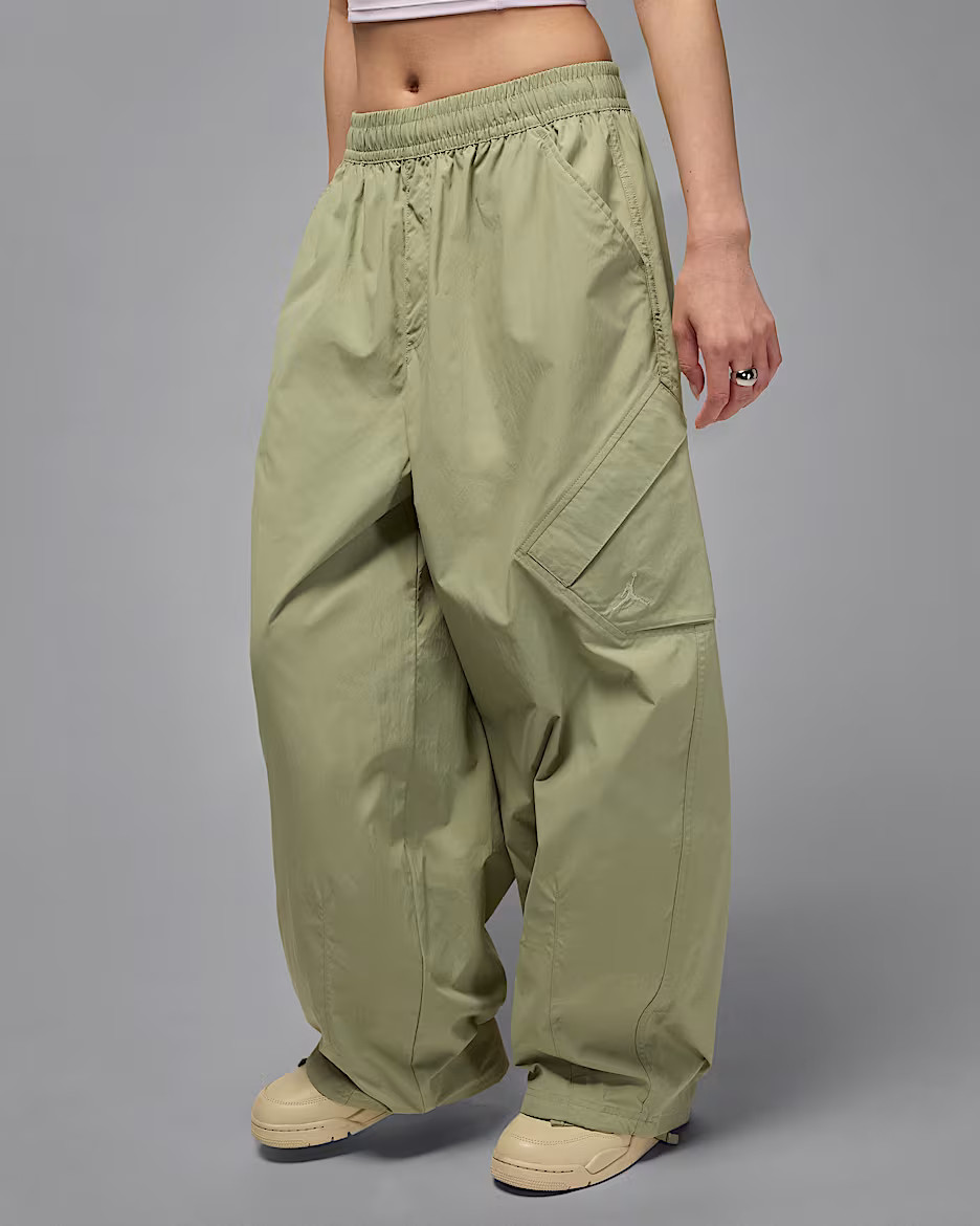 Women's Parachute Pants | Nike (US)