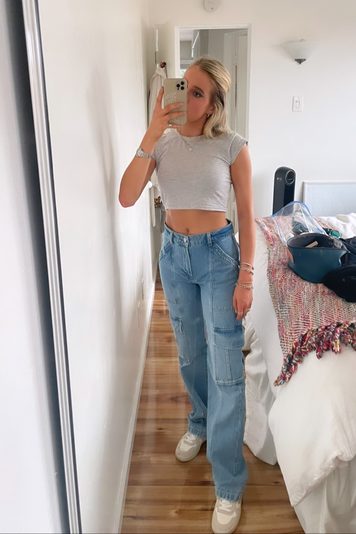 My favorite jeans everrr.

#LTKHoliday #LTKshoecrush #LTKstyletip