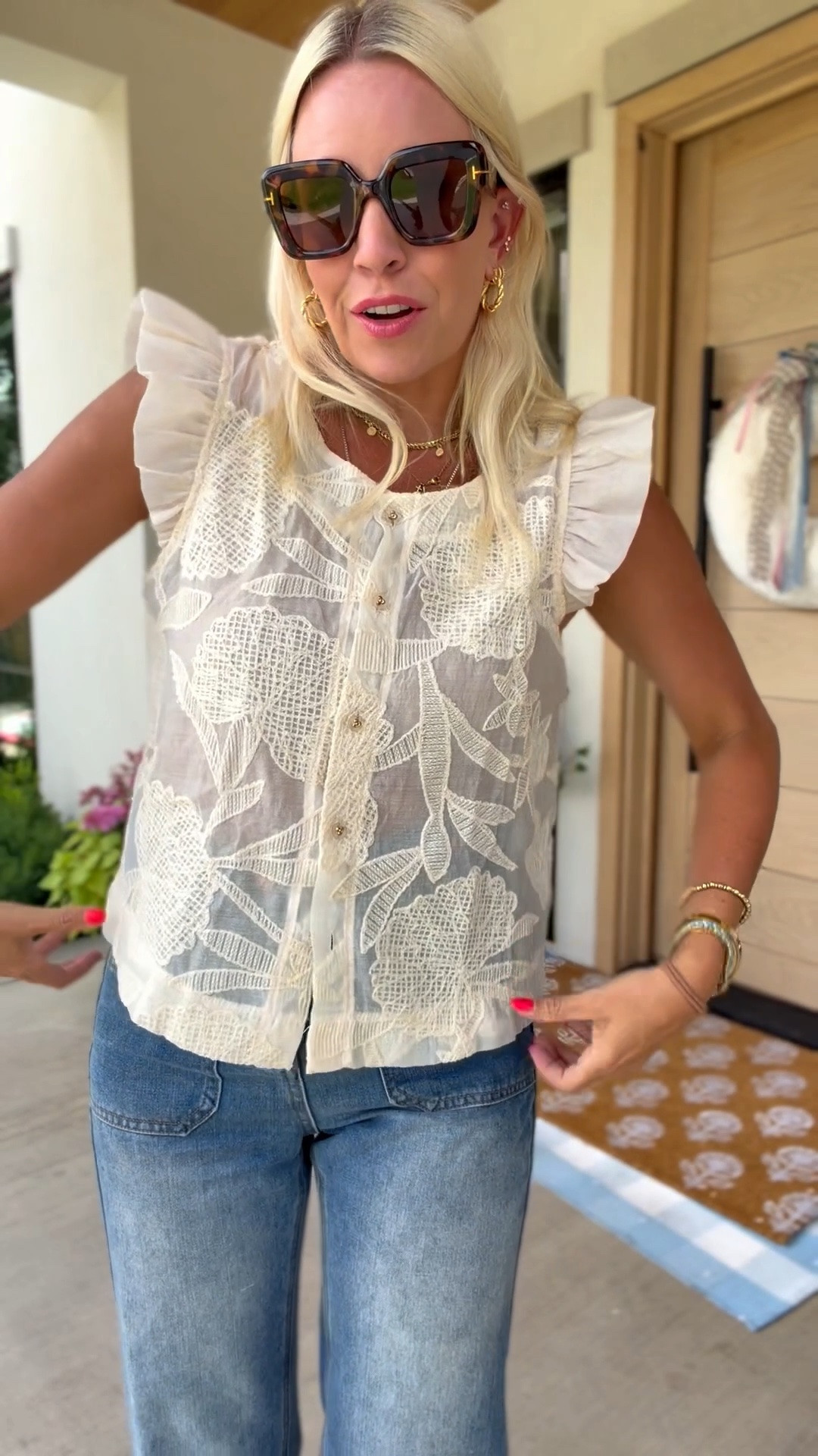 This shirt is so cute!! You would never guess it’s from Amazon!

#LTKootd #LTKgrwm #LTKmomlife