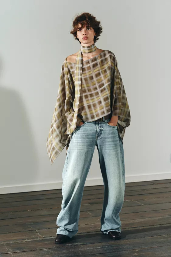 CHECK SCARF CAPE | Zara UK