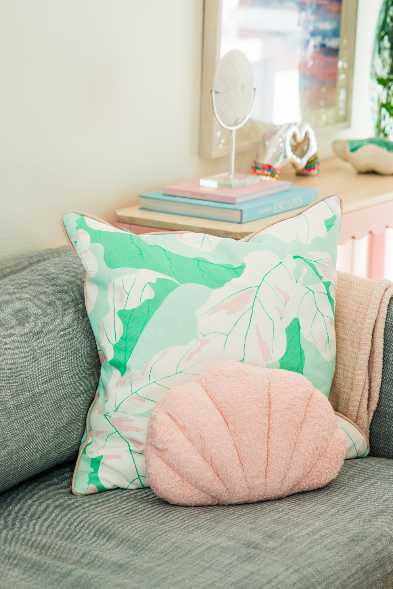 Adding a splash of color and comfort with these adorable throw pillows from our latest project! They bring the perfect touch of charm to the space. #ThrowPillows #HomeDecor #InteriorDesign #CozyVibes #DecorativePillows #AccentPillows #PillowPerfection #DesignDetails #HomeStyling #Coastal #BeachHouse



#LTKFindsUnder50 #LTKHome