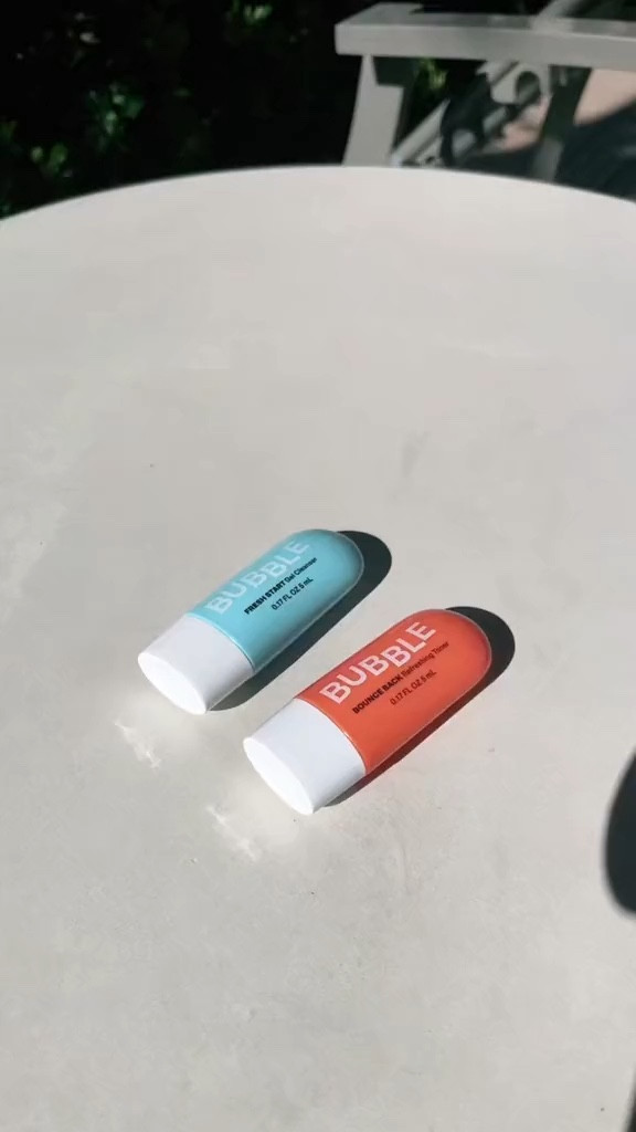 Skincare Routine with @bubble
The Bubble Slam Dunk Moisturizer is a hydrating moisturizer that is perfect for normal to dry skin. Infused with Aloe Leaf Juice to protect, soothe, and moisturize, Vitamin E to fight free radicals and restore skin health, and Avocado Oil to nourish and reduce redness. Lightweight and perfect for daily use, leaving your skin feeling soft and moisturized. Try it today and see amazing results! D
#bubbleskincare #bubbleambassador
#bubblemoisturizer #skingredients 

#LTKbeauty #LTKSpringSale