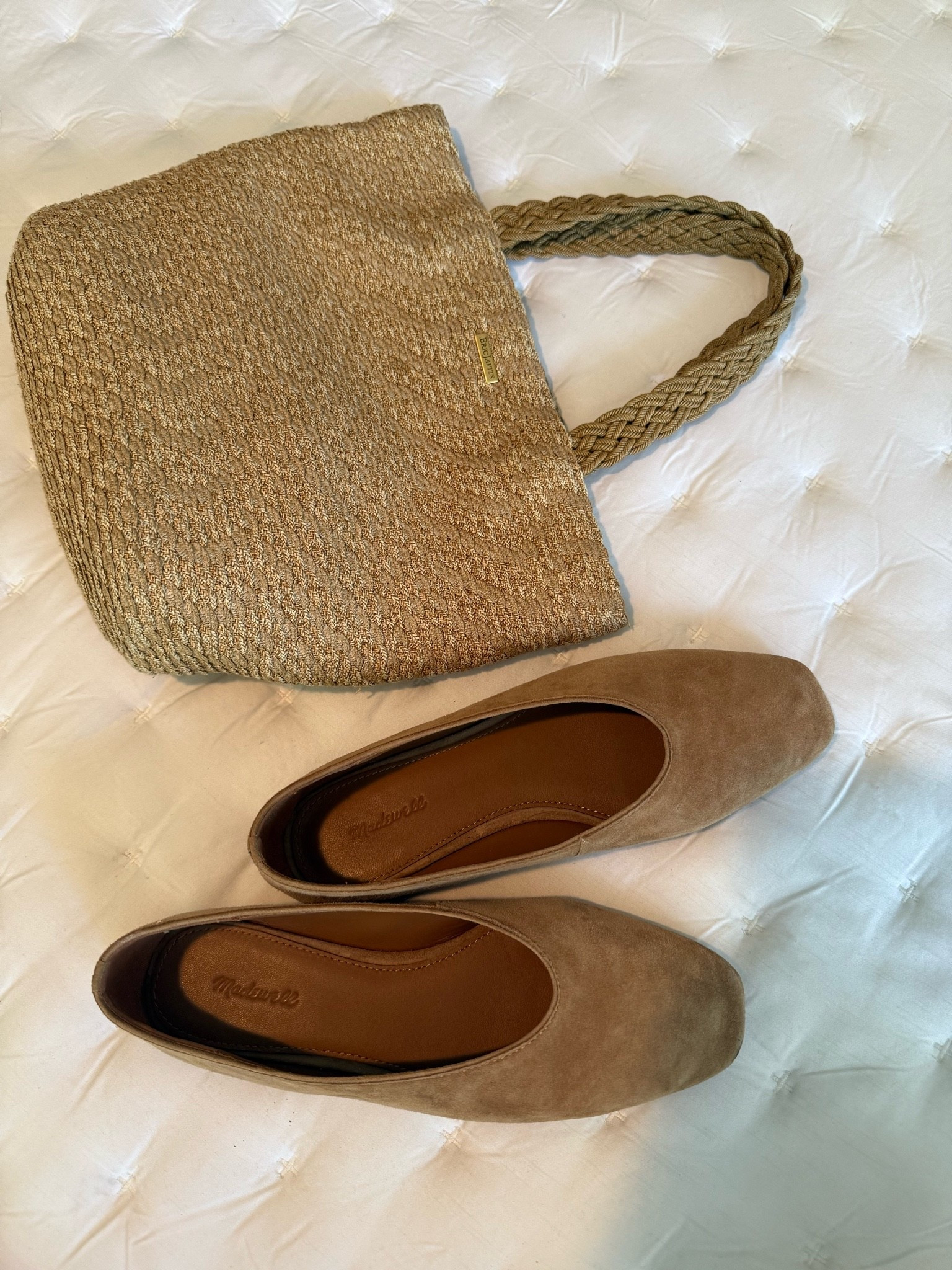 I inherited this gorgeous woven bag, the perfect spring/summer neutral that goes beautifully with everything, from my Mum. These suede flats have the same qualities as the bag, go with everything, easy for travel, plus they offer a fairly cushy insole, a real bonus for flats! They will be my go-to’s well into fall, as  I am not an open toes shoe person. These flats are ON SALE NOW ✨

#LTKdayinmylife #LTKgrwm #LTKSaleAlert