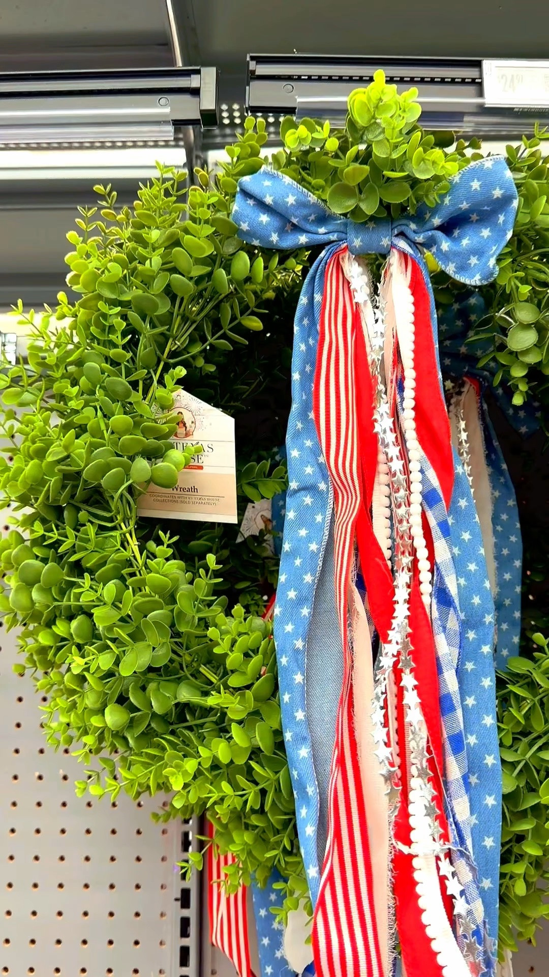 🇺🇸✨ My Texas House NEW Home Decor Collection is OUT and it is better than EVER! ✨🇺🇸

Y’all…this drop is giving all the patriotic charm with the perfect mix of cozy + classic! ❤️🤍💙

You’re going to want to grab these before they’re gone! 🇺🇸✨

#MyTexasHouse #PatrioticDecor #AmericanaStyle #FrontPorchDecor

#LTKHome