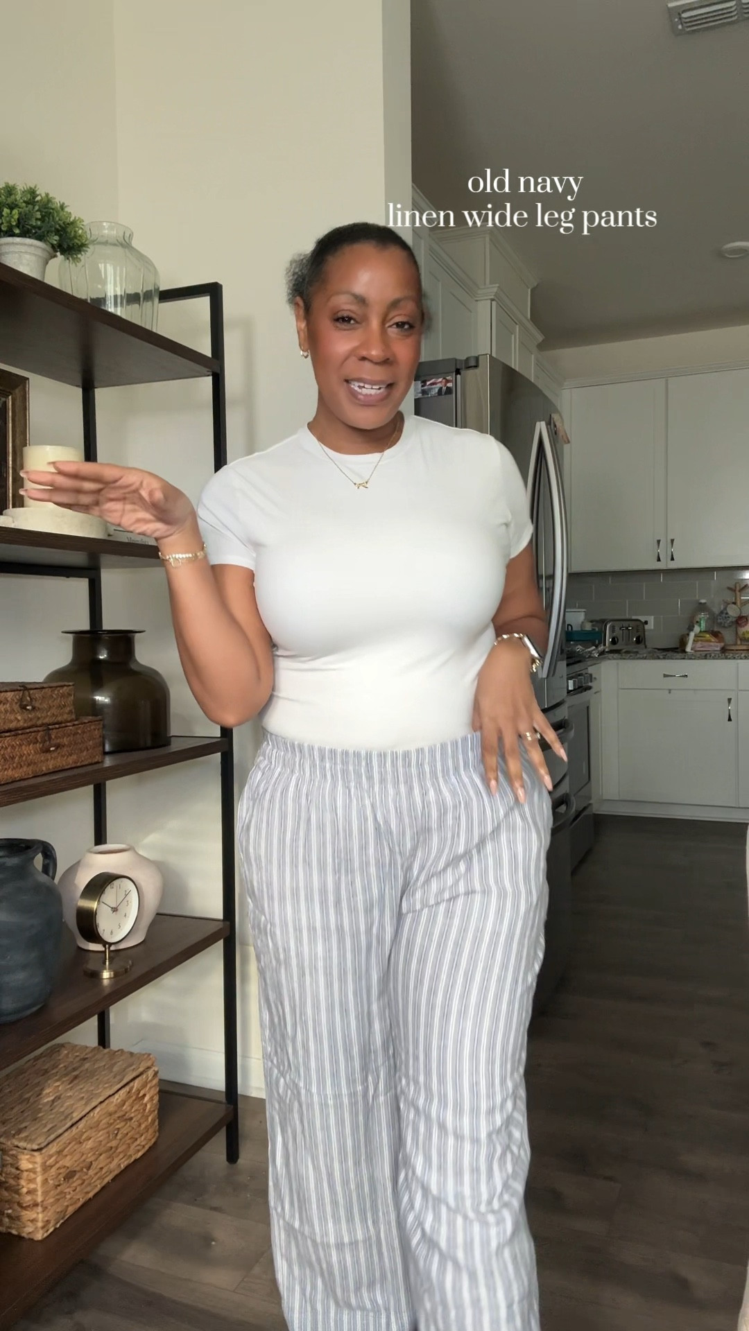 Old navy linen blend wide leg pants fit tts with a relaxed fit 

#LTKMidsize #LTKootd