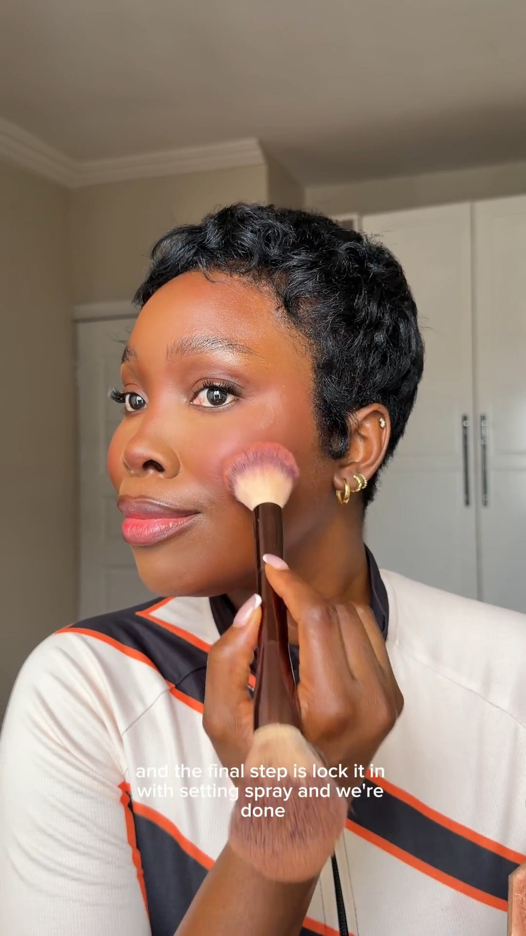 15 minutes makeup look

#LTKBeauty #LTKdayinmylife #LTKgrwm