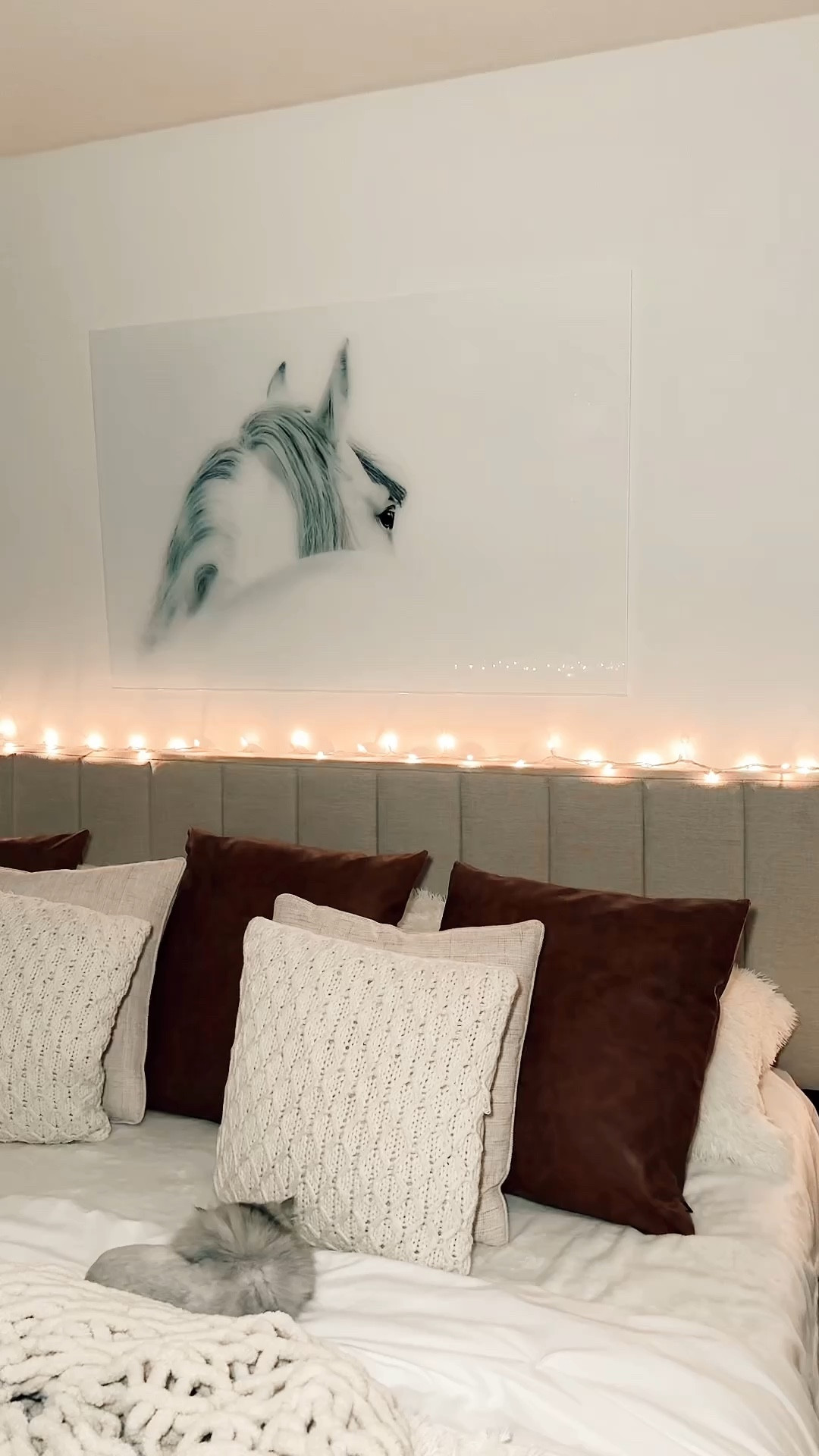 My favorite art piece in my home🤍

#LTKhome #LTKVideo