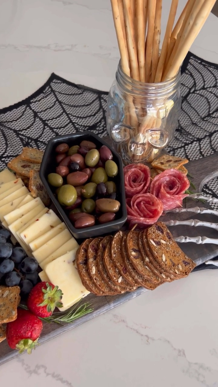 Halloween Charcuterie Board! Affordable Halloween decor finds I’m loving 🖤

#LTKParties #LTKSeasonal #LTKHalloween
