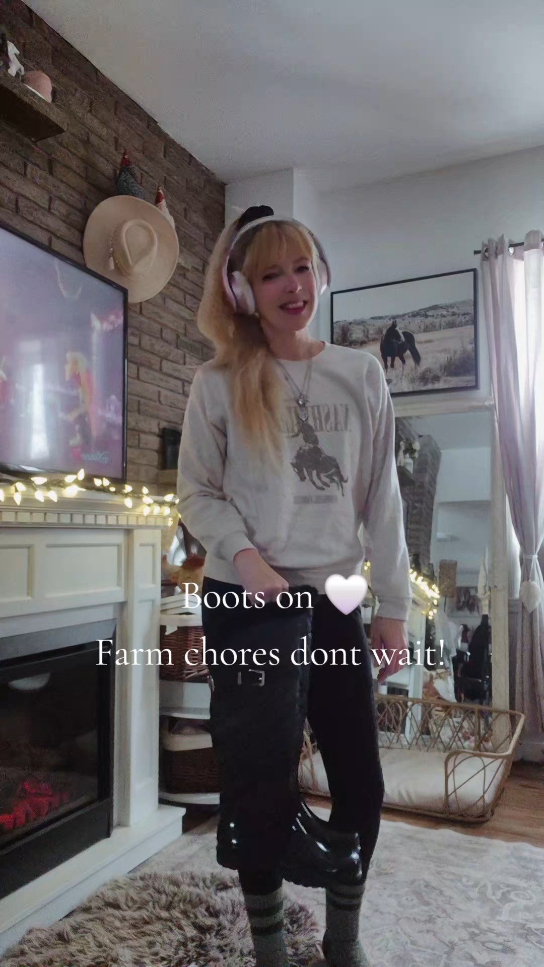 Boots on! Farm chores dont wait! Linking simular items in in LTK of what im wear or using everyday! Check it out! https://shopltk.com/explore/skyduquetteBoots- Bogs Classic Mid Waterproof Boot@ltk.creators#bootson#farmlife#farmliving#farmmom#momlife

#LTKcanada #LTKkids #LTKfamily