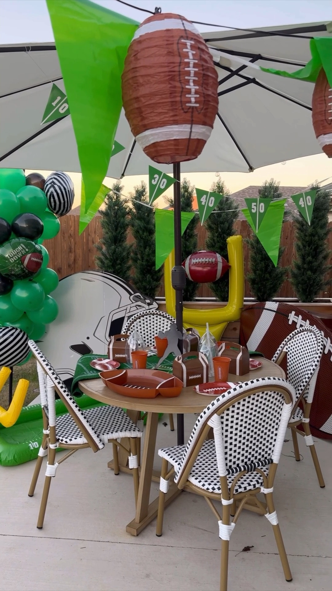 Big game Super Bowl party idea

#LTKHome #LTKSeasonal #LTKKids