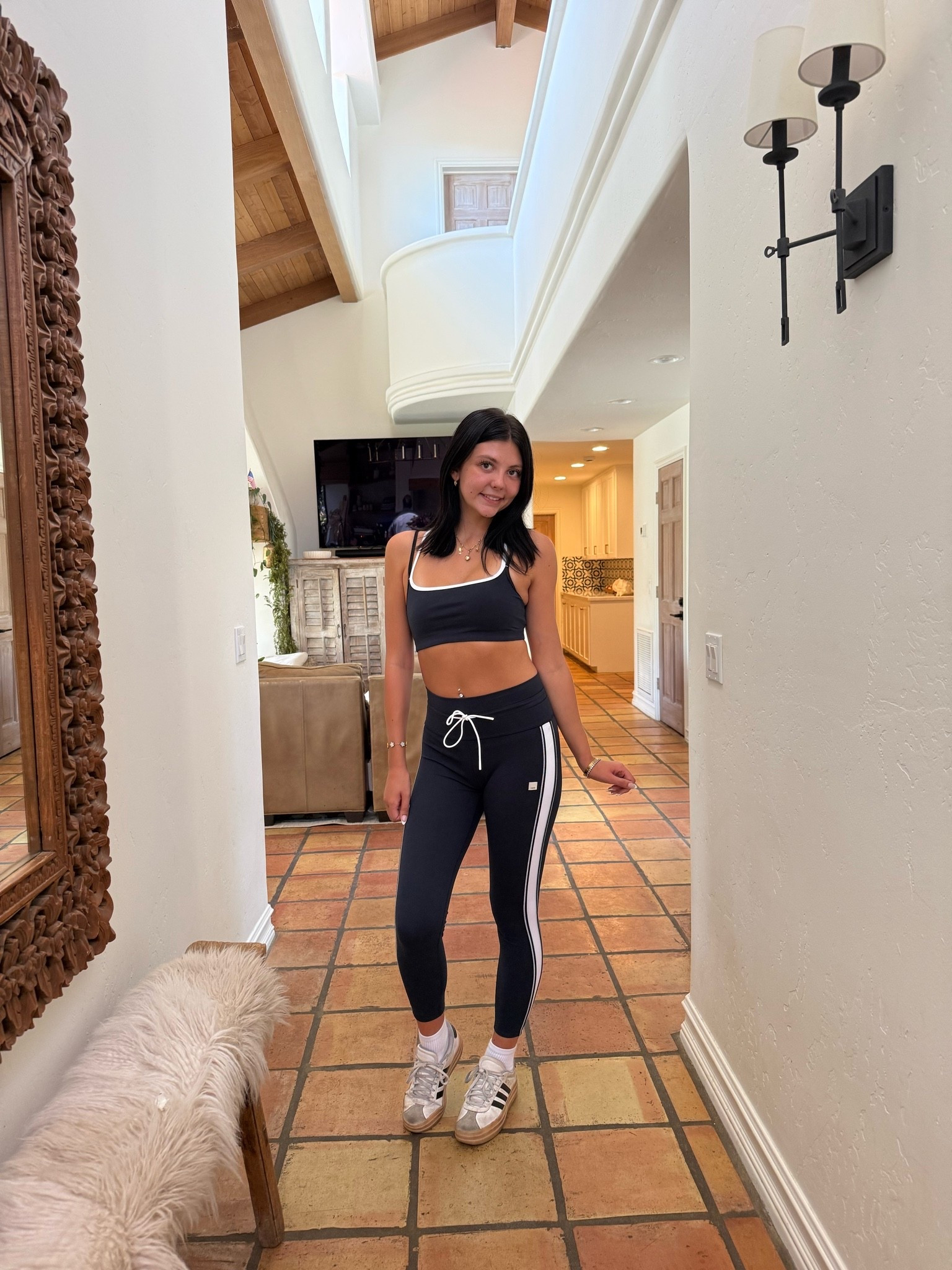 Just Dropped 💙 Navy blue work out set. I love this set from @Vuori US

#LTKfitnessgoals #LTKActive #LTKdayinmylife