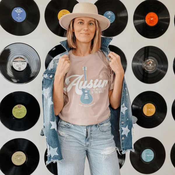 Keep Austin Rockin' Tee | Mountain Moverz