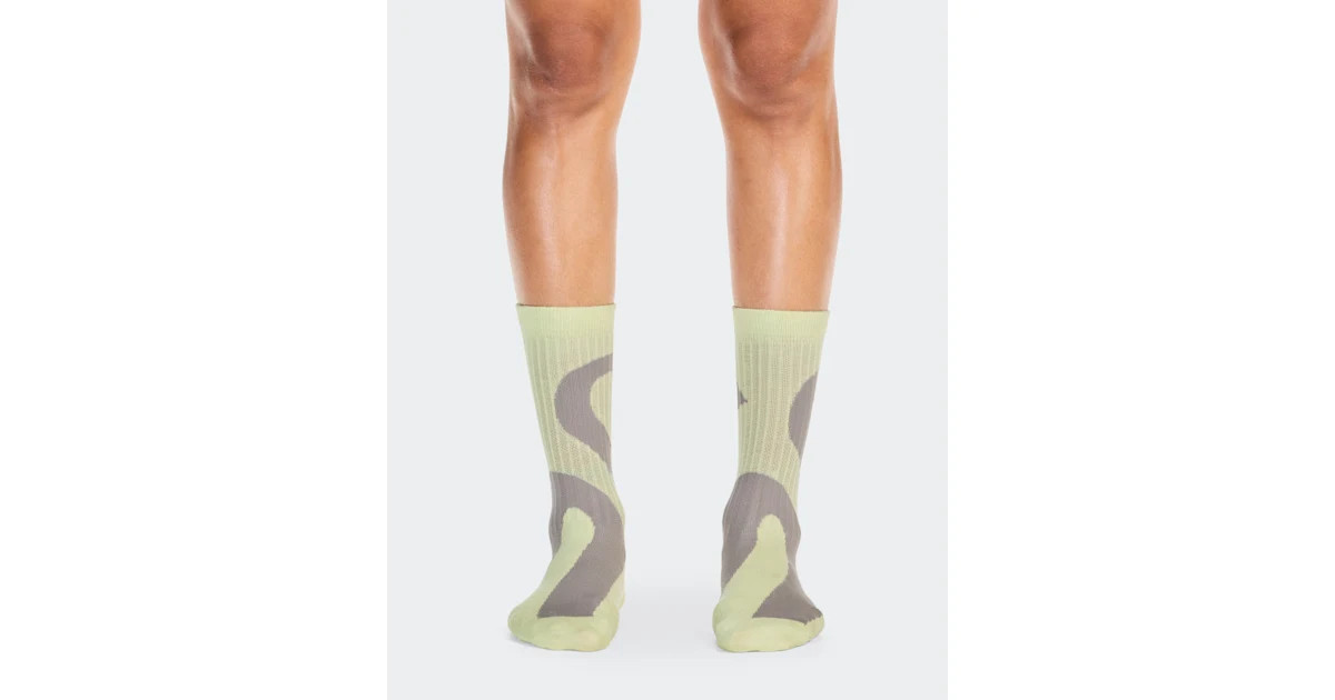 Liquid Logo Sock High 2P Zinc | Linen | On.com (US)