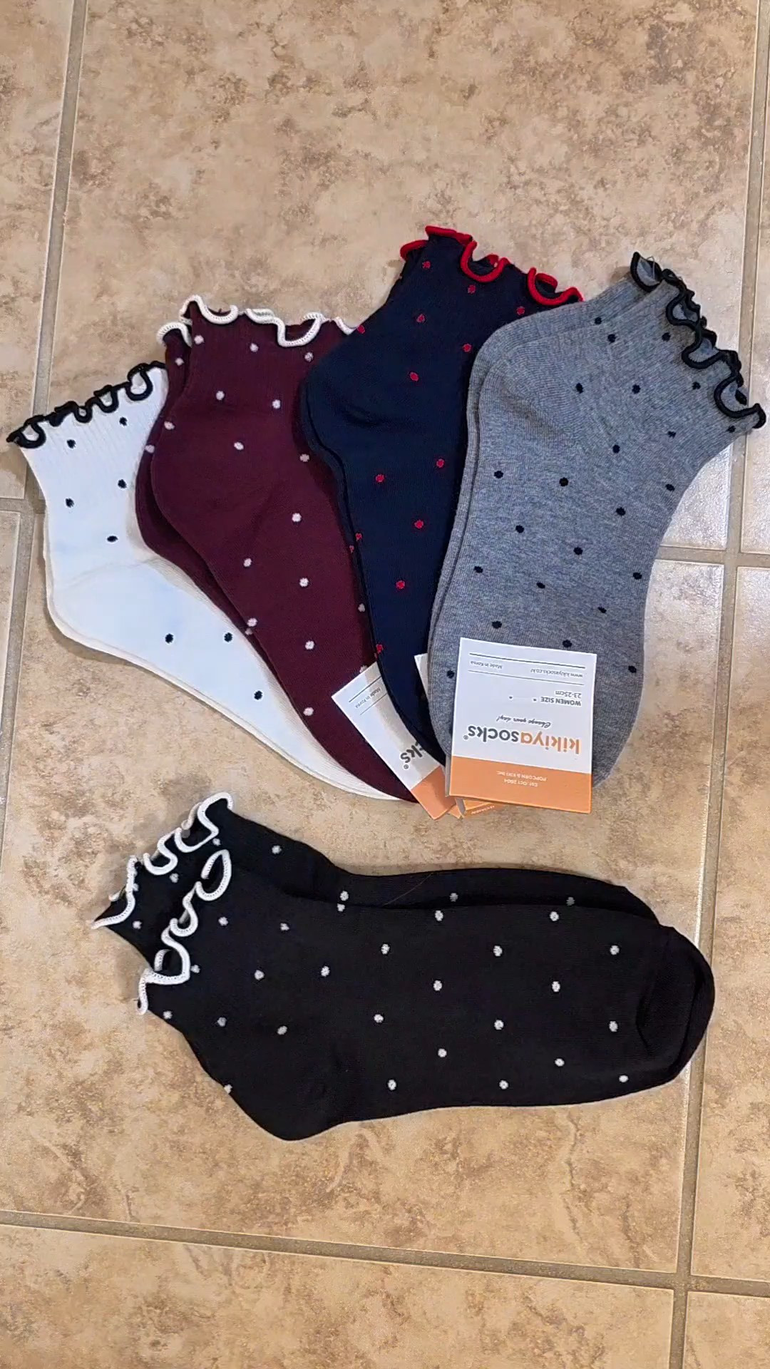 Cute ruffle socks 😍 

#LTKHoliday #LTKGiftGuide